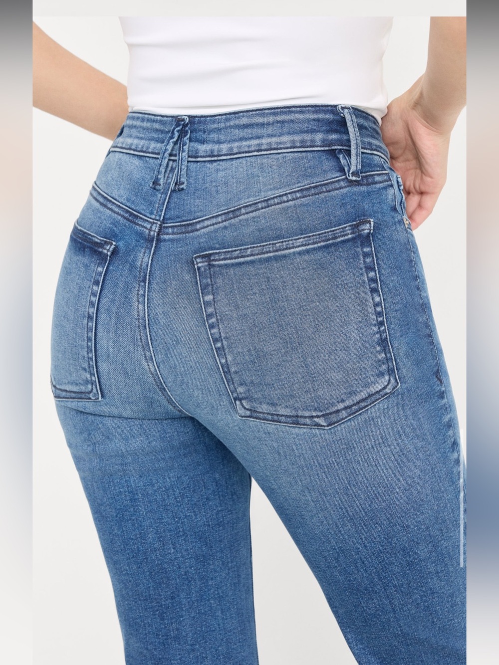 Good American Always Fits Petite Flare Jeans - Picture 5 of 10